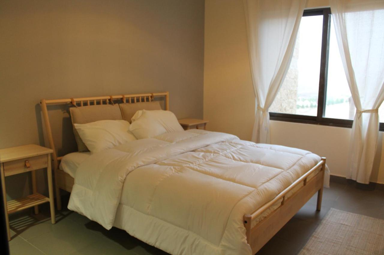 Samarah Dead Sea Resort Apartment With Sea View Fp4 Traveler Award 2025 Winner Thursday, Friday & Saturday Groups Consisting Solely Of Male Guests Are Not Permitted Sweimeh Екстер'єр фото